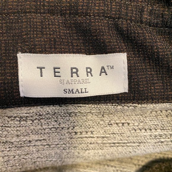 Terra SJ Apparel Stretch Printed Collared Long Sleeve Button Down Shirt Small - Picture 12 of 16